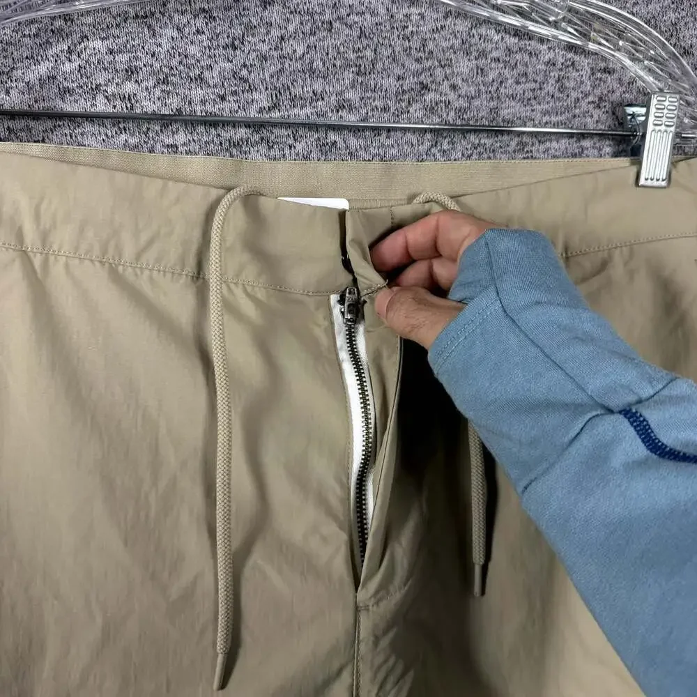 Nike Men's Size 36 Beige Nylon Sportswear Style Essentials Utility Pants